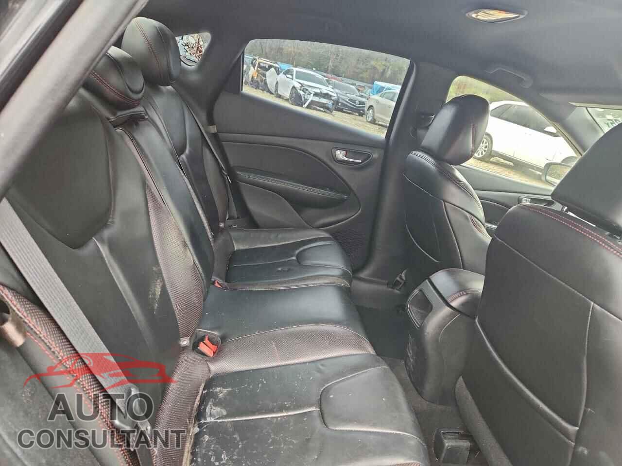 DODGE DART 2015 - 1C3CDFEB8FD310689