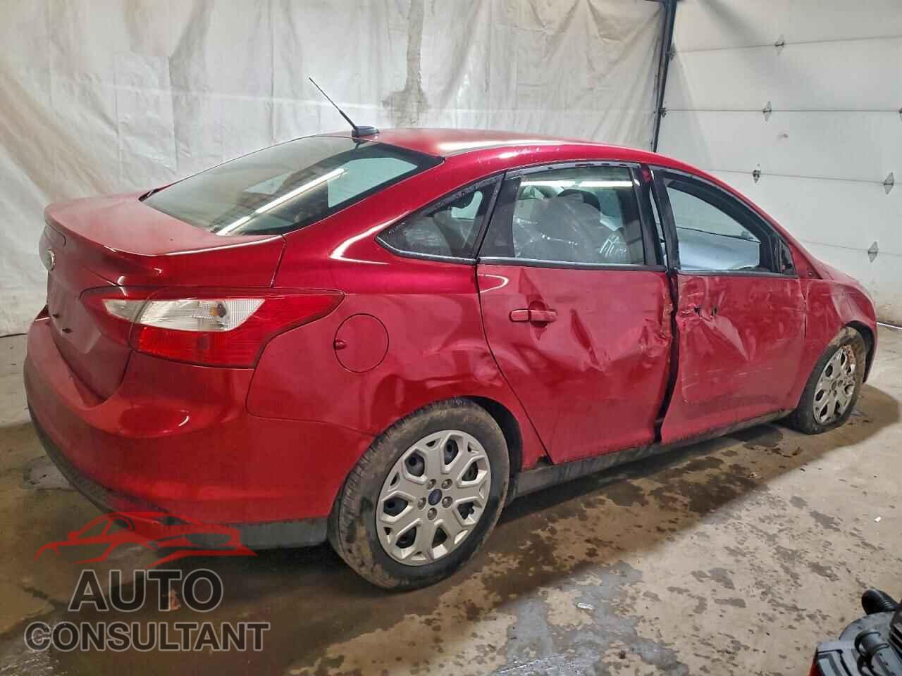 FORD FOCUS 2012 - 1FAHP3F23CL442966