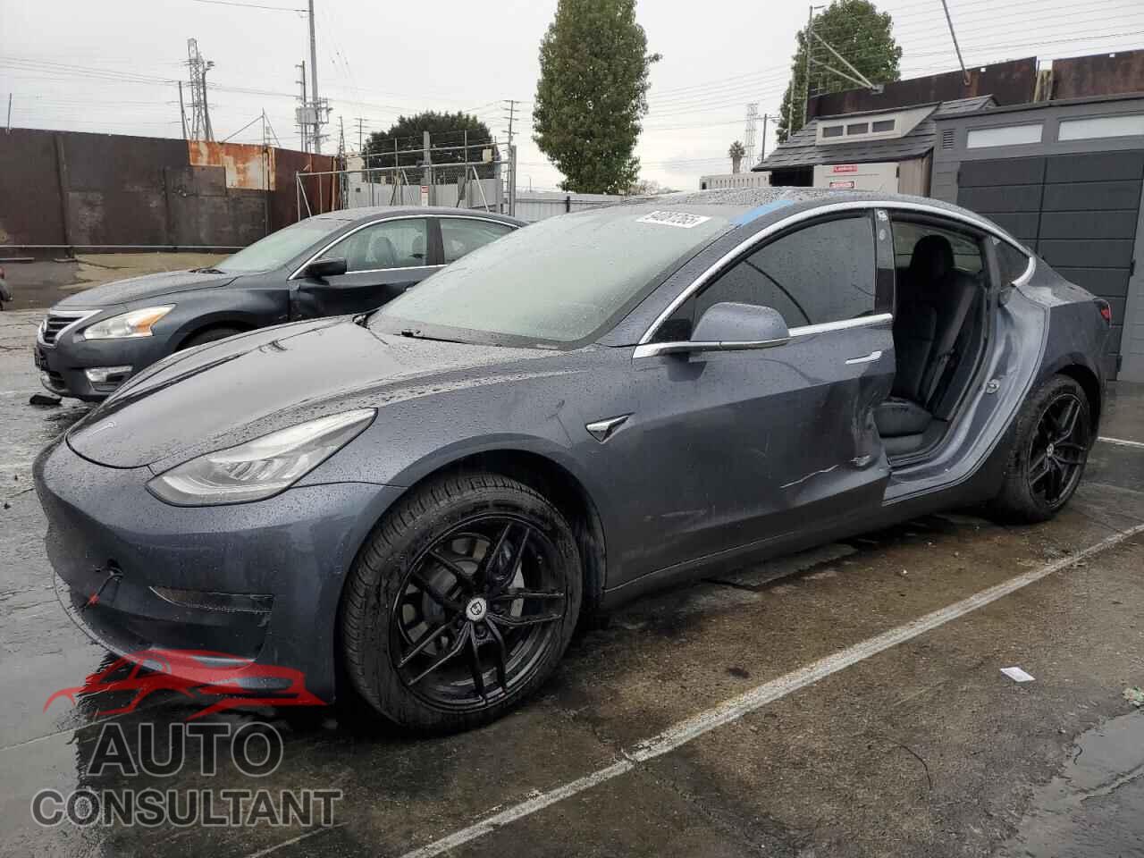 TESLA MODEL 3 2020 - 5YJ3E1EAXLF657951