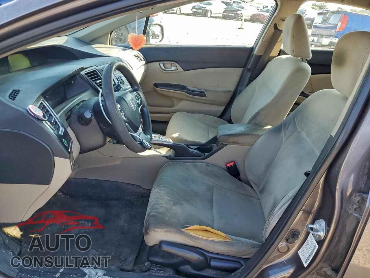 HONDA CIVIC 2013 - 2HGFB2F56DH552611