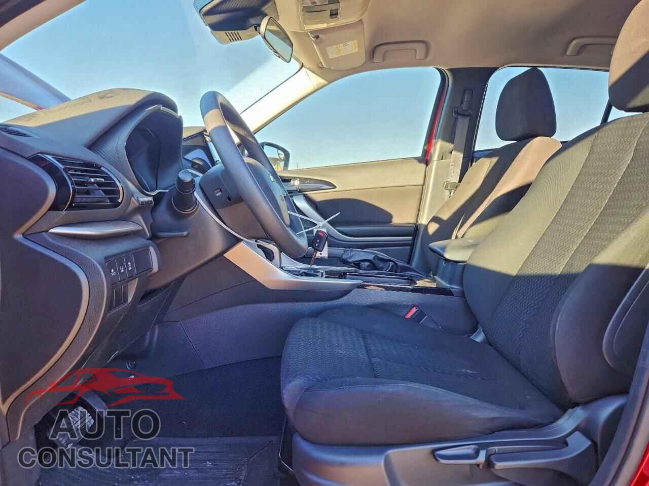 MITSUBISHI ECLIPSE 2024 - JA4ATUAA3RZ079886