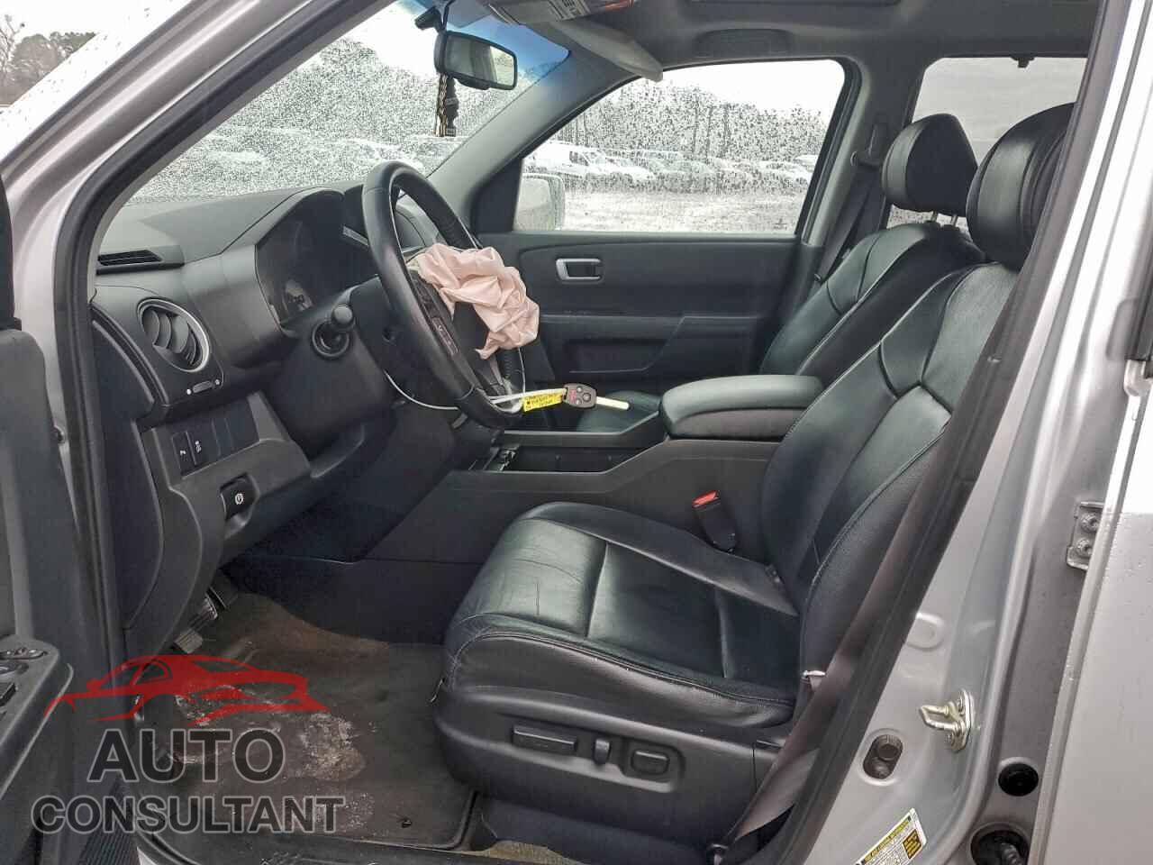 HONDA PILOT 2014 - 5FNYF3H92EB013203