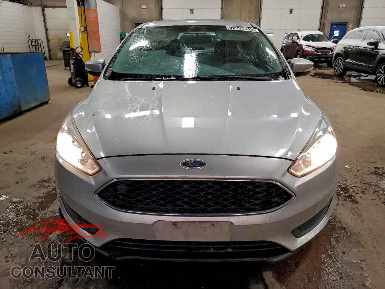 FORD FOCUS 2016 - 1FADP3F28GL268719