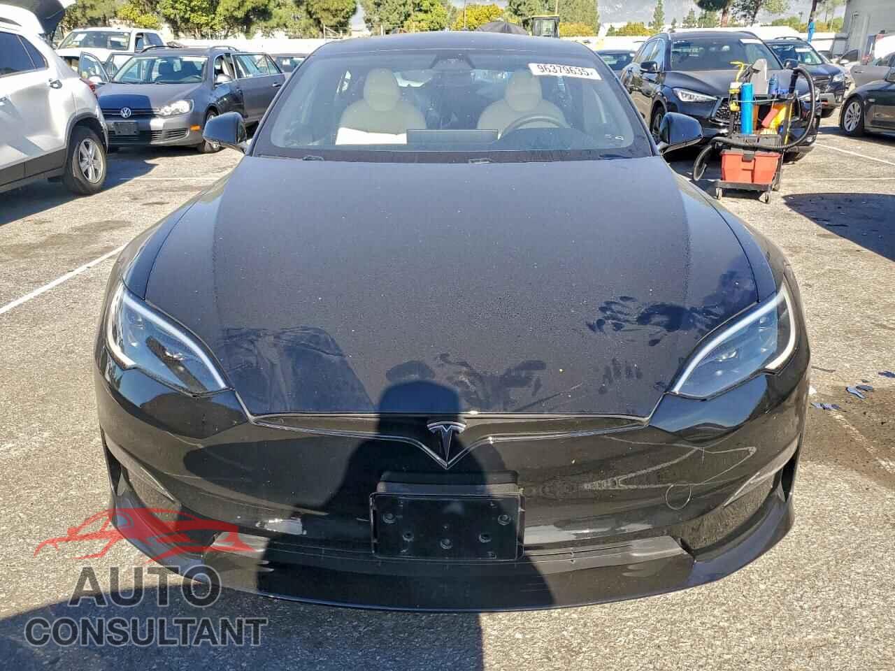 TESLA MODEL S 2023 - 5YJSA1E55PF525941