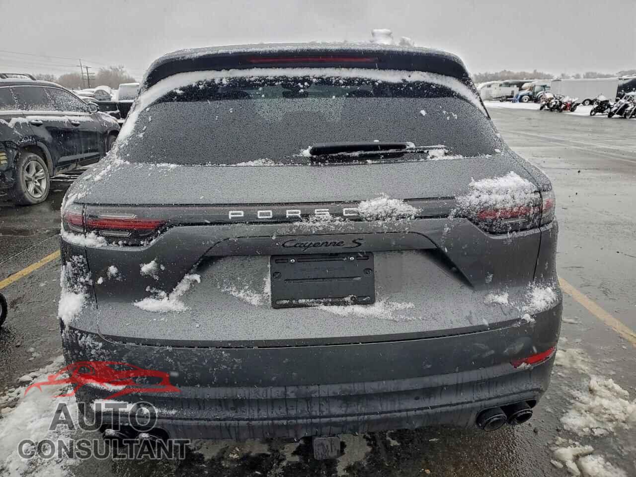 PORSCHE CAYENNE 2019 - WP1AB2AY6KDA65590