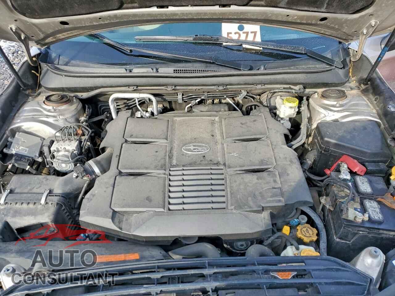 SUBARU OUTBACK 2017 - 4S4BSENC2H3329517