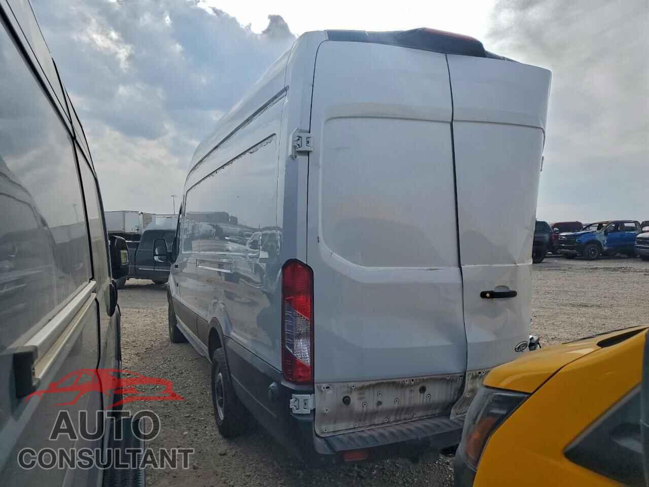 FORD TRANSIT 2019 - 1FTBW3XG9KKA92017