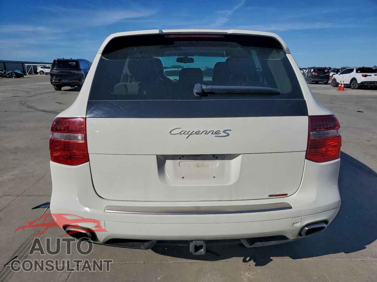 PORSCHE CAYENNE 2010 - WP1AB2APXALA50036