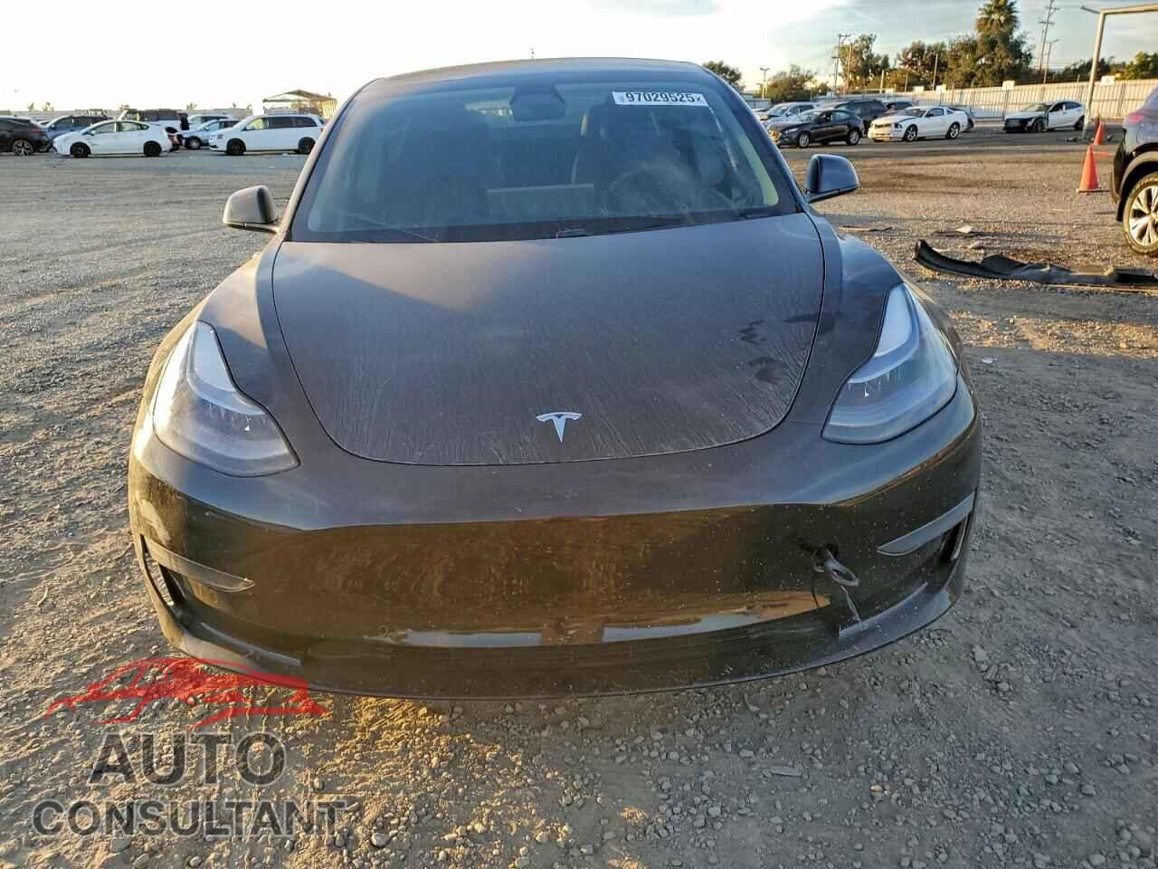 TESLA MODEL 3 2021 - 5YJ3E1EA7MF068440