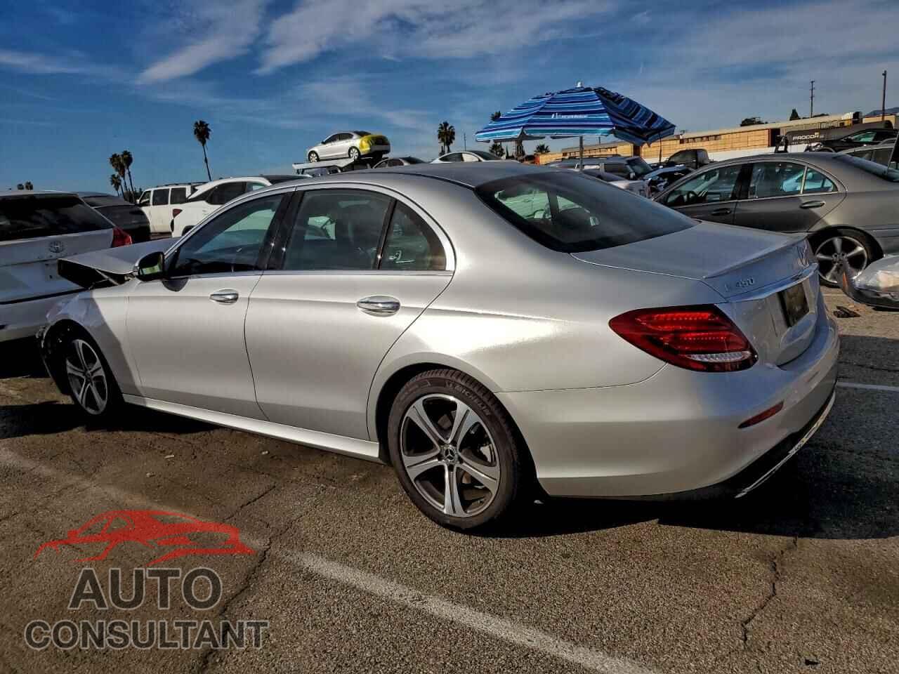 MERCEDES-BENZ E-CLASS 2020 - WDDZF8DB2LA755123