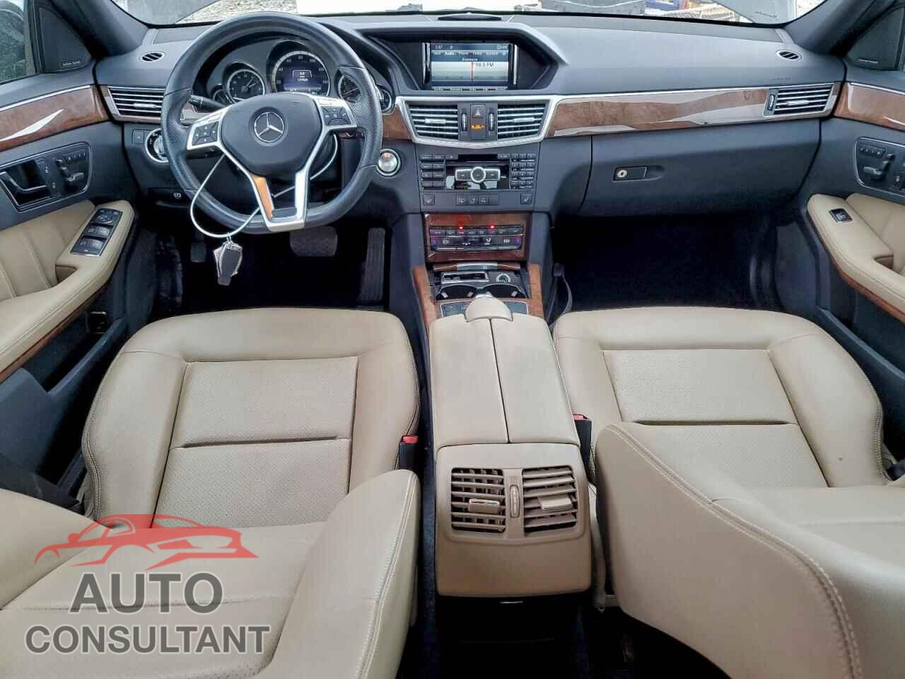 MERCEDES-BENZ E-CLASS 2013 - WDDHF5KB3DA695187