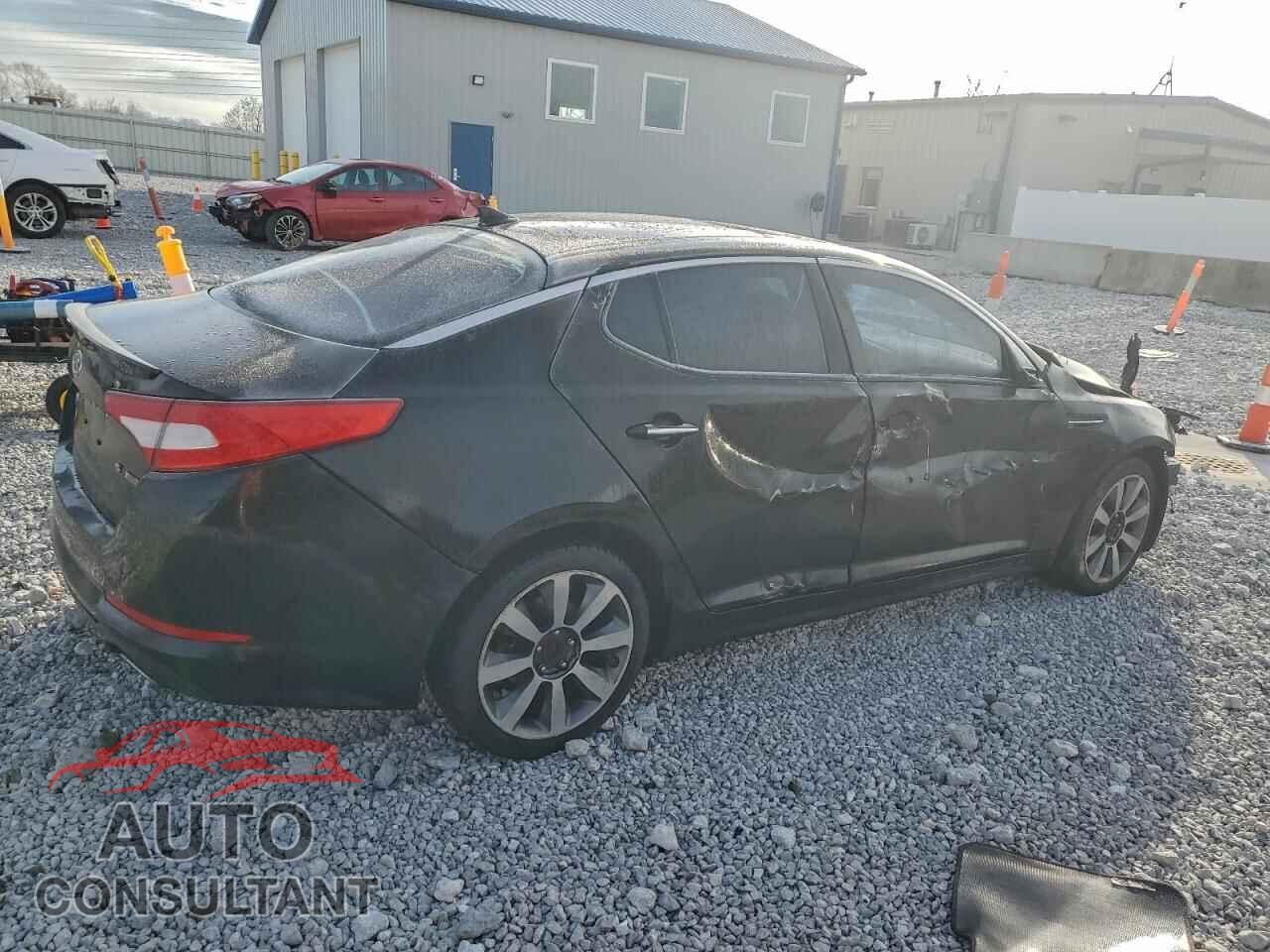 KIA OPTIMA 2011 - KNAGR4A69B5140646