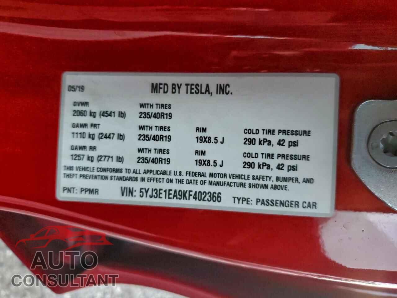 TESLA MODEL 3 2019 - 5YJ3E1EA9KF402366