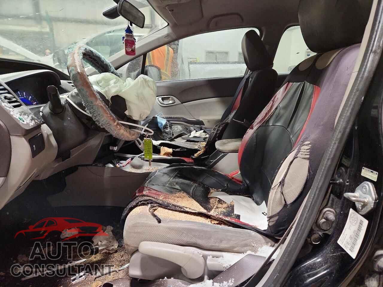 HONDA CIVIC 2012 - 2HGFB2F49CH033378