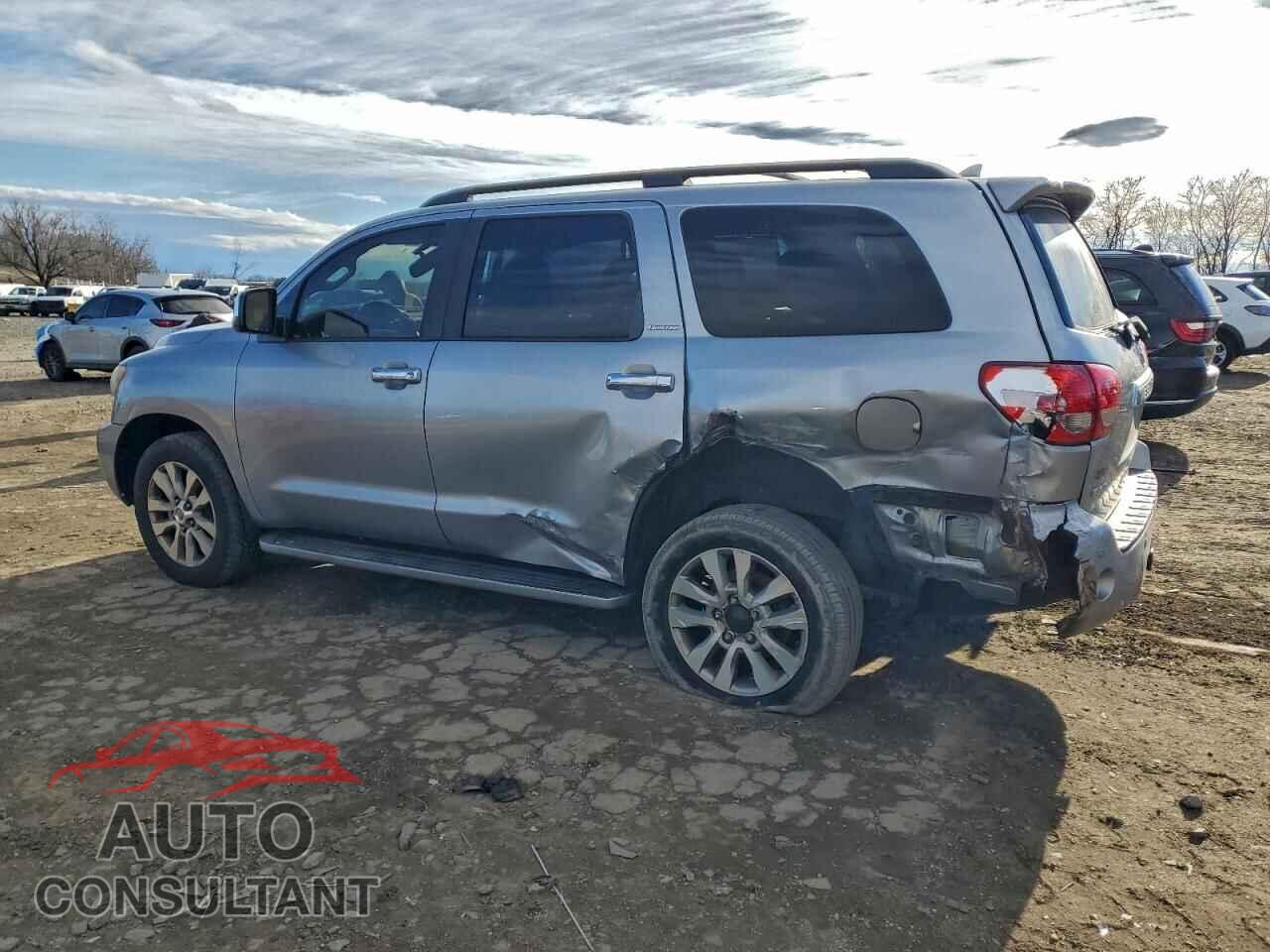 TOYOTA SEQUOIA 2011 - 5TDJY5G14BS045869