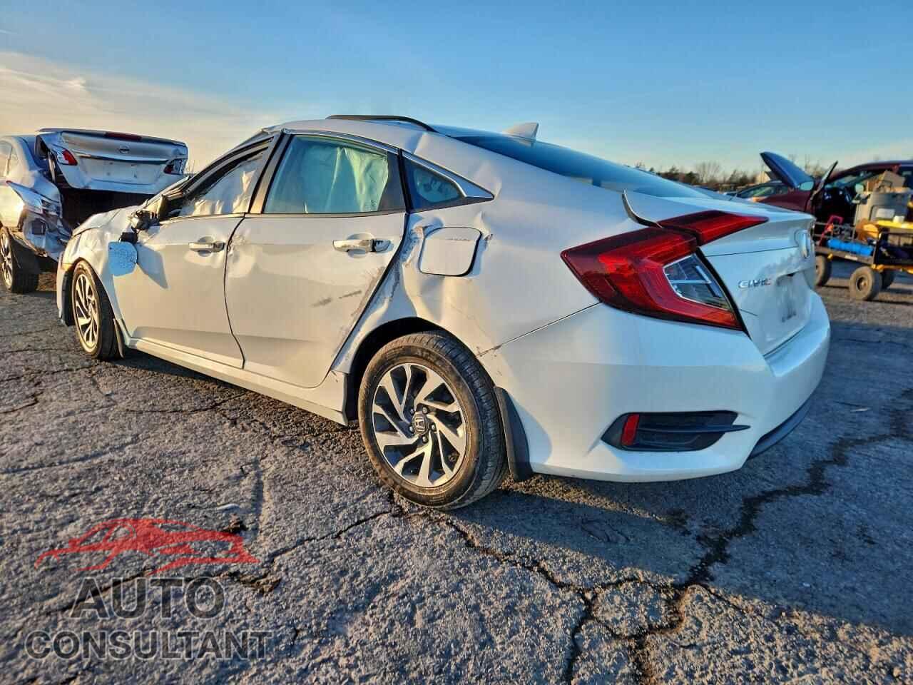 HONDA CIVIC 2017 - 2HGFC2F71HH545523