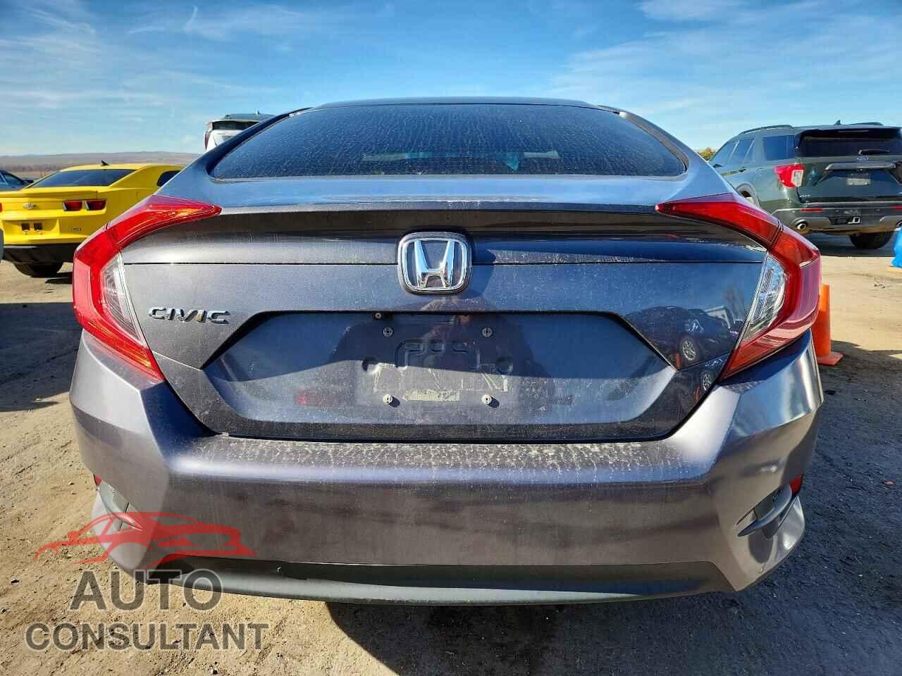 HONDA CIVIC 2017 - 2HGFC2F52HH524291