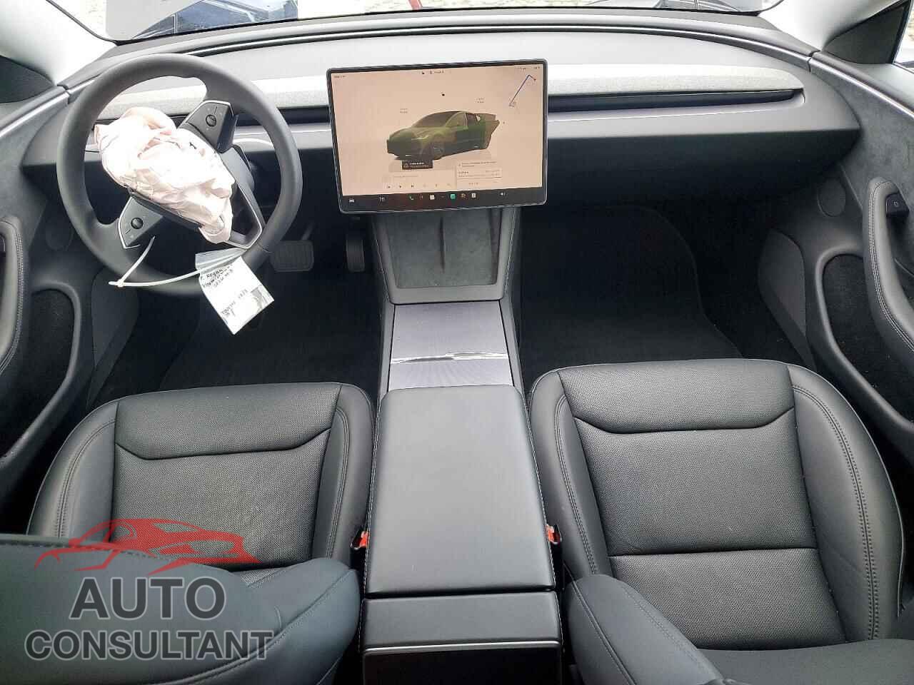 TESLA MODEL 3 2026 - 5YJ3E1EB6TF116517