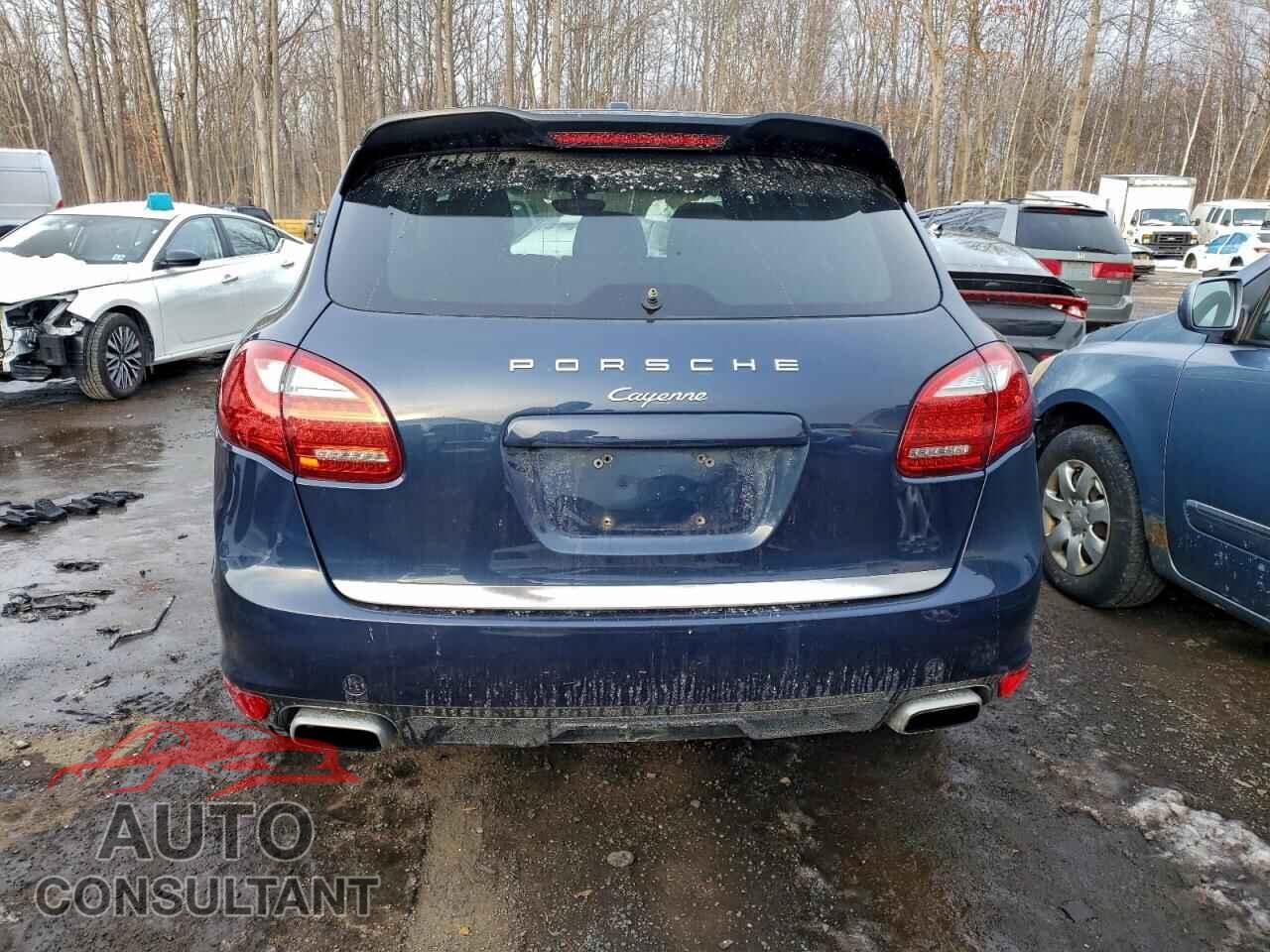 PORSCHE CAYENNE 2013 - WP1AA2A25DLA10636
