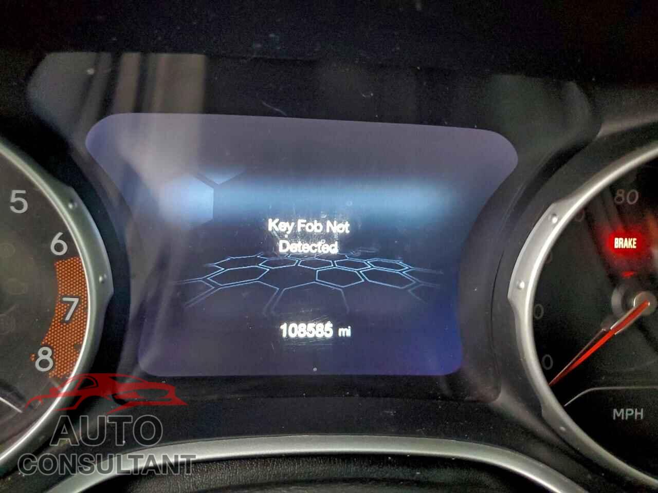 JEEP COMPASS 2018 - 3C4NJCCB2JT358027