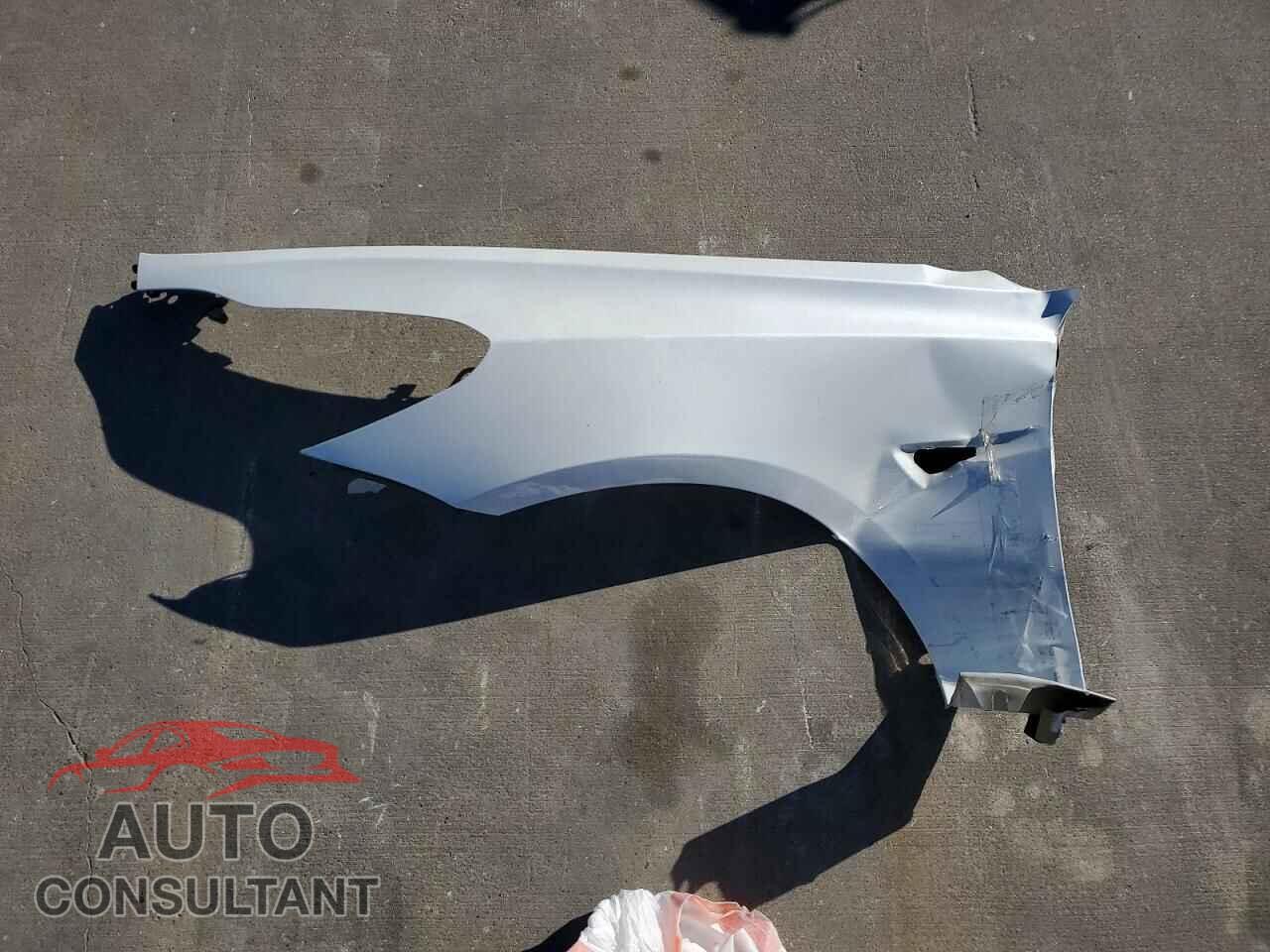 TESLA MODEL 3 2023 - 5YJ3E1EA5PF606086
