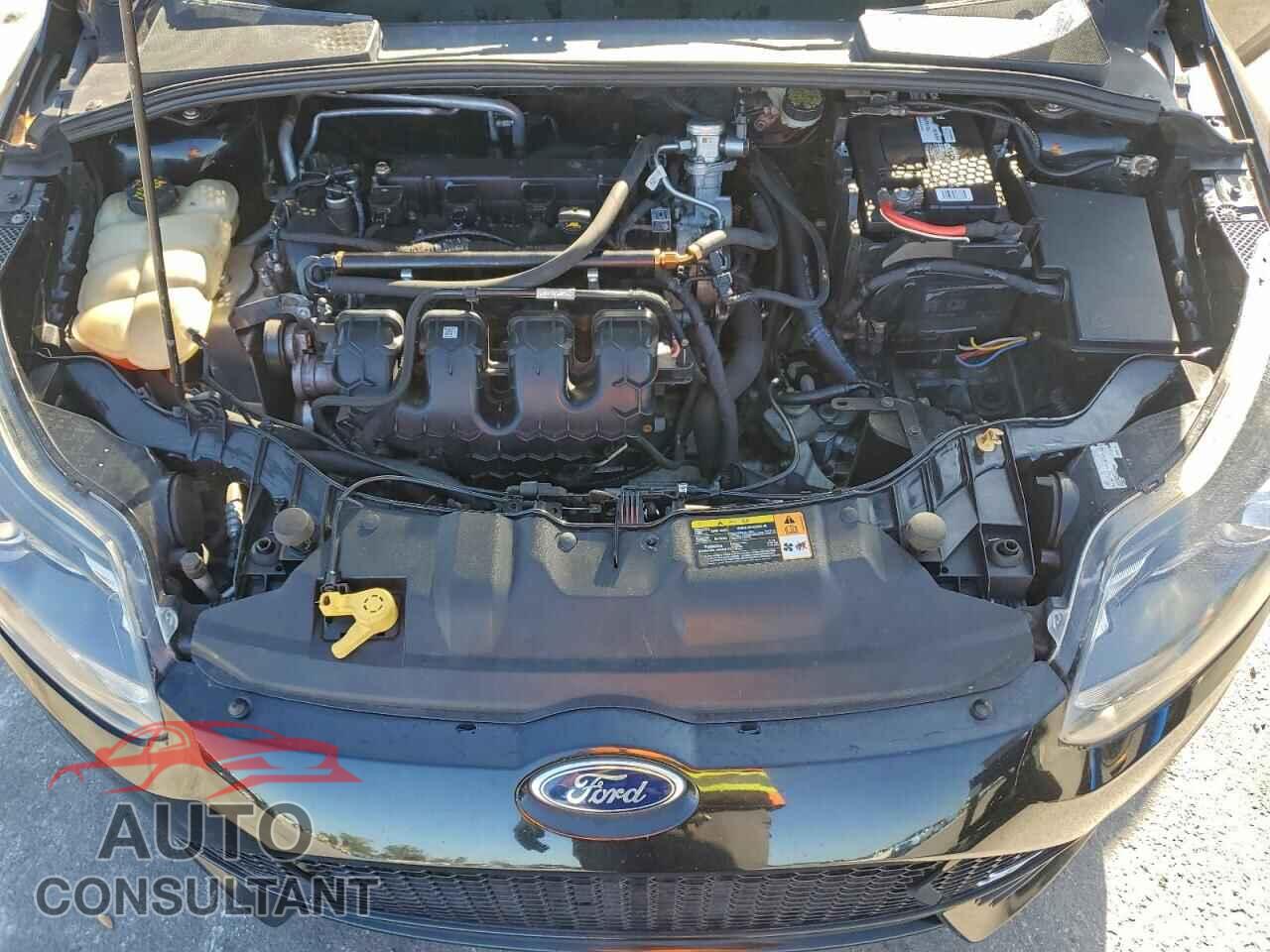 FORD FOCUS 2014 - 1FADP3L92EL179579