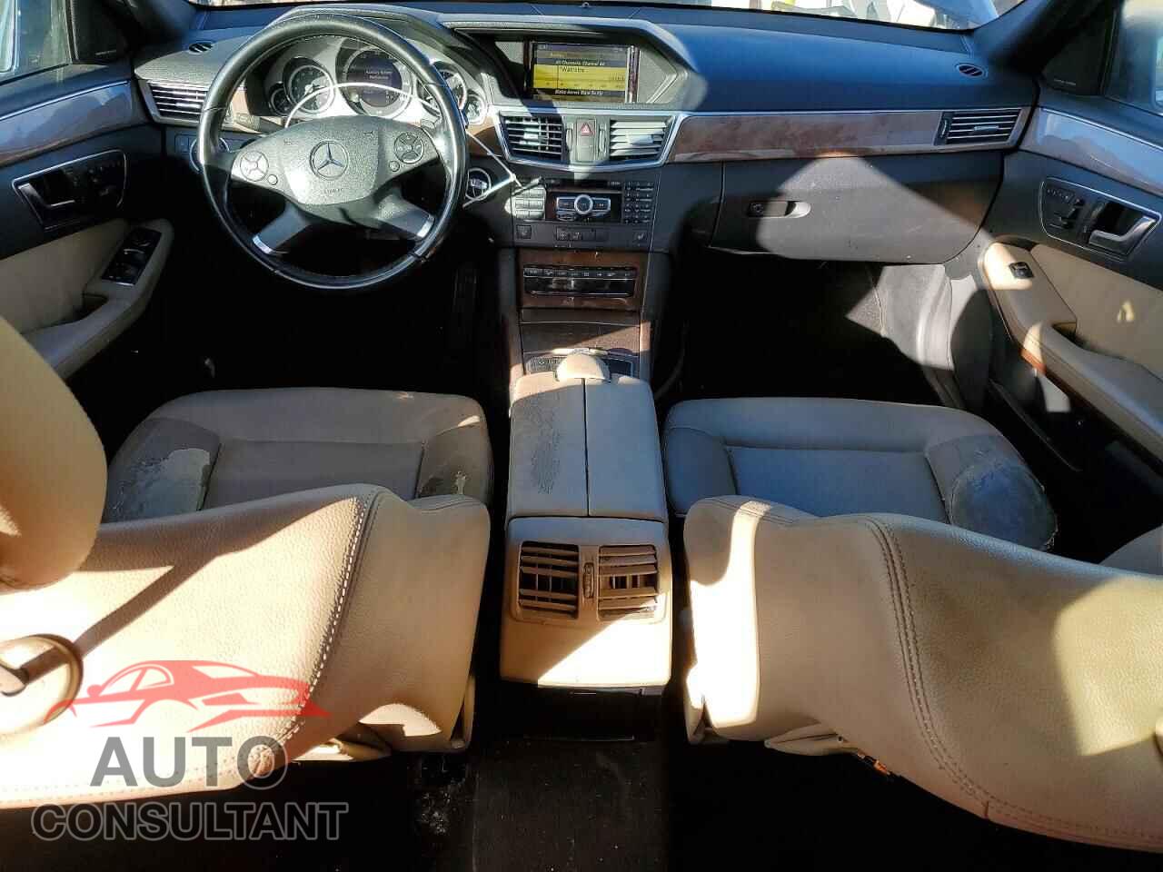 MERCEDES-BENZ E-CLASS 2012 - WDDHF5KBXCA617312