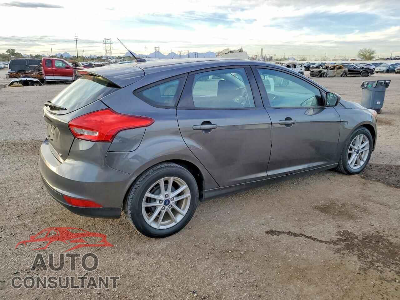 FORD FOCUS 2018 - 1FADP3K26JL251060