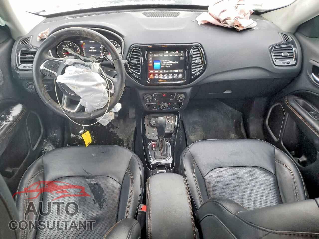 JEEP COMPASS 2019 - 3C4NJDCB1KT842441