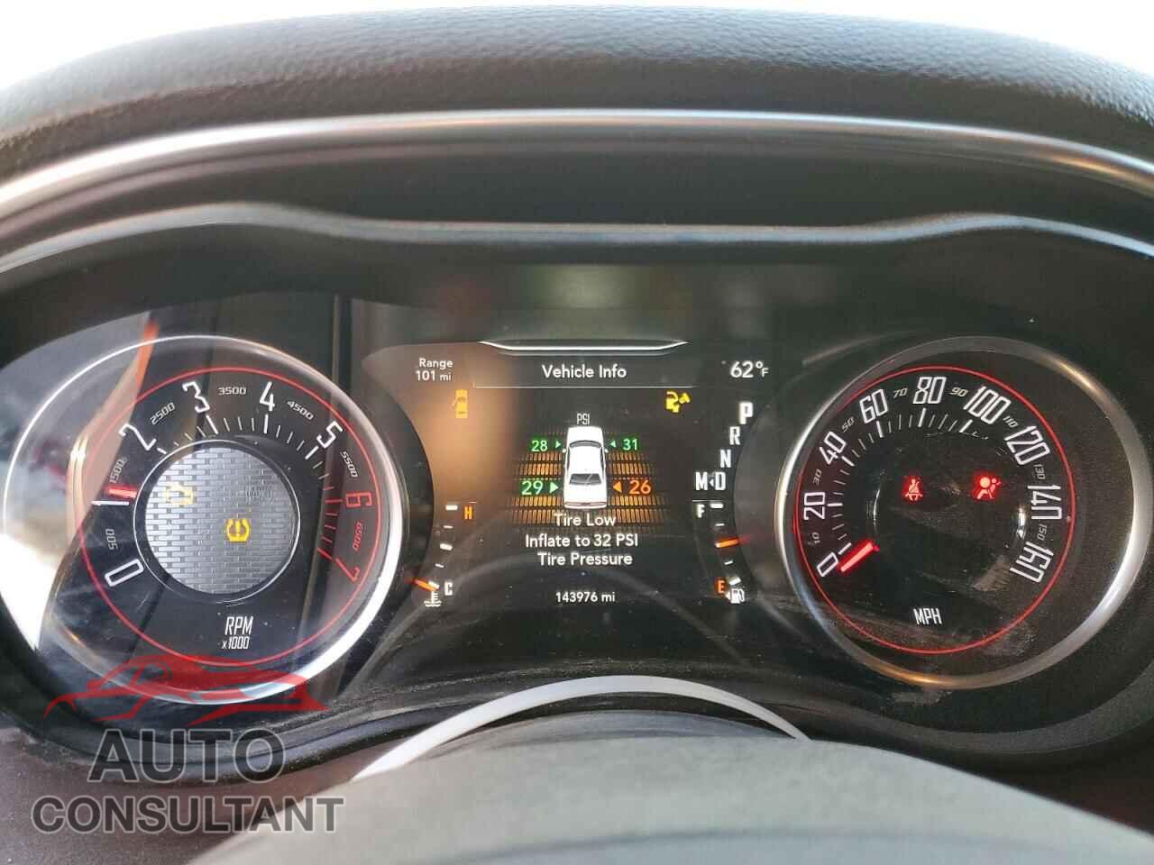 DODGE CHALLENGER 2016 - 2C3CDZBT5GH349842
