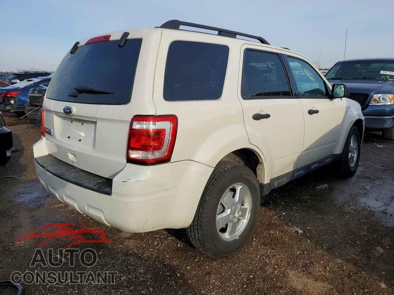 FORD ESCAPE 2011 - 1FMCU0D76BKB22602