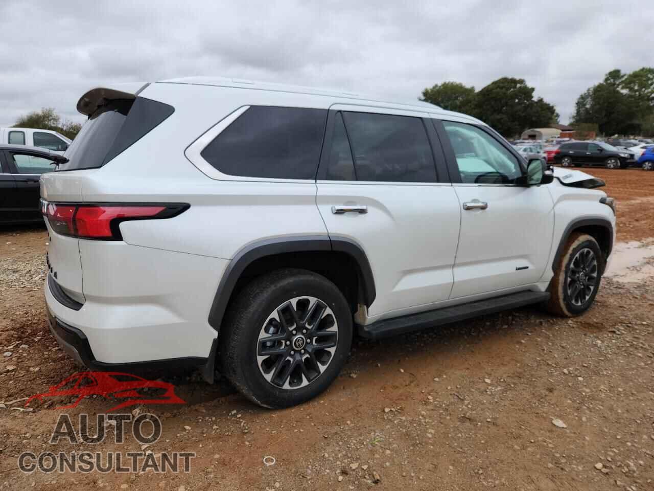 TOYOTA SEQUOIA 2024 - 7SVAAABAXRX022014