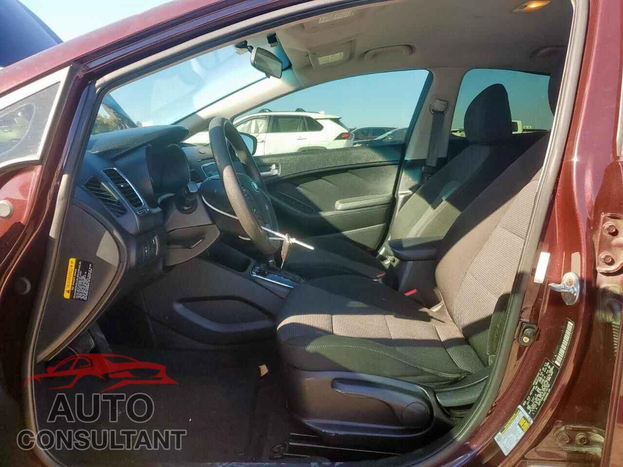 KIA FORTE 2017 - 3KPFK4A76HE142766