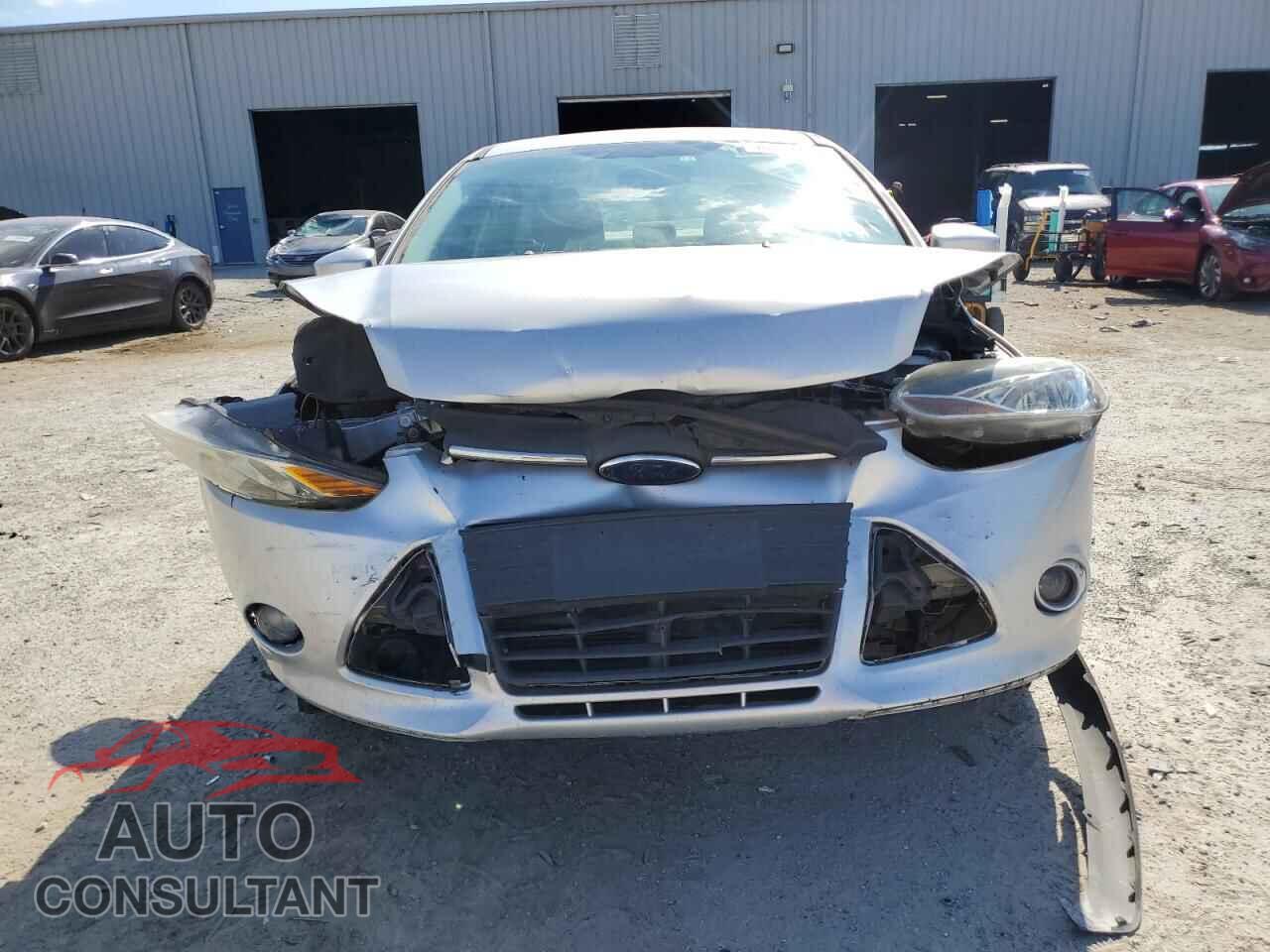 FORD FOCUS 2012 - 1FAHP3F29CL129985