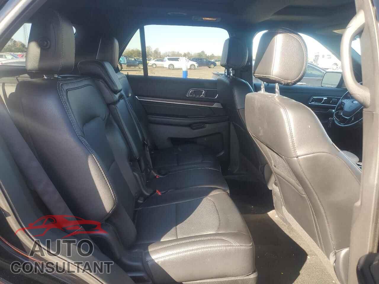 FORD EXPLORER 2017 - 1FM5K8FH5HGC87703