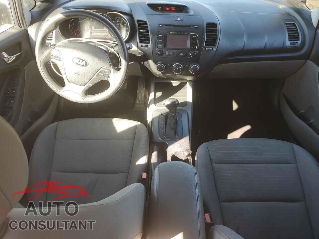 KIA FORTE 2016 - KNAFX4A60G5542712