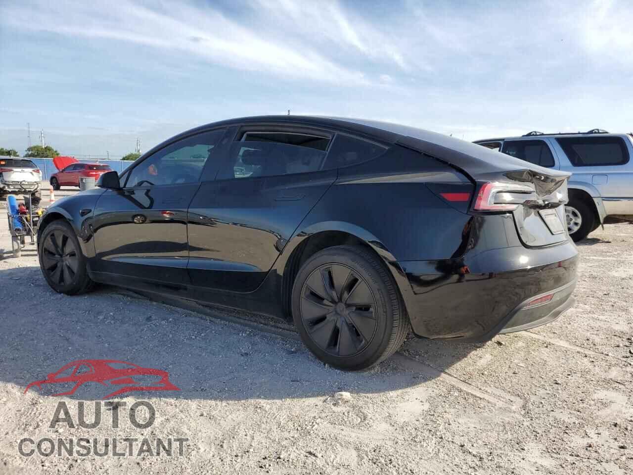 TESLA MODEL 3 2025 - 5YJ3E1EA9SF969256