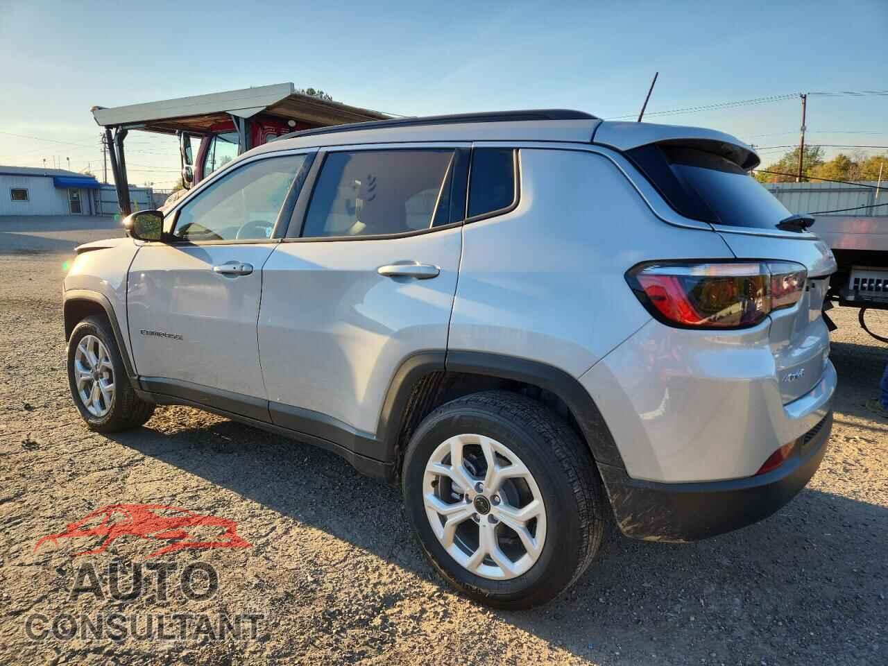 JEEP COMPASS 2025 - 3C4NJDBN2ST608255