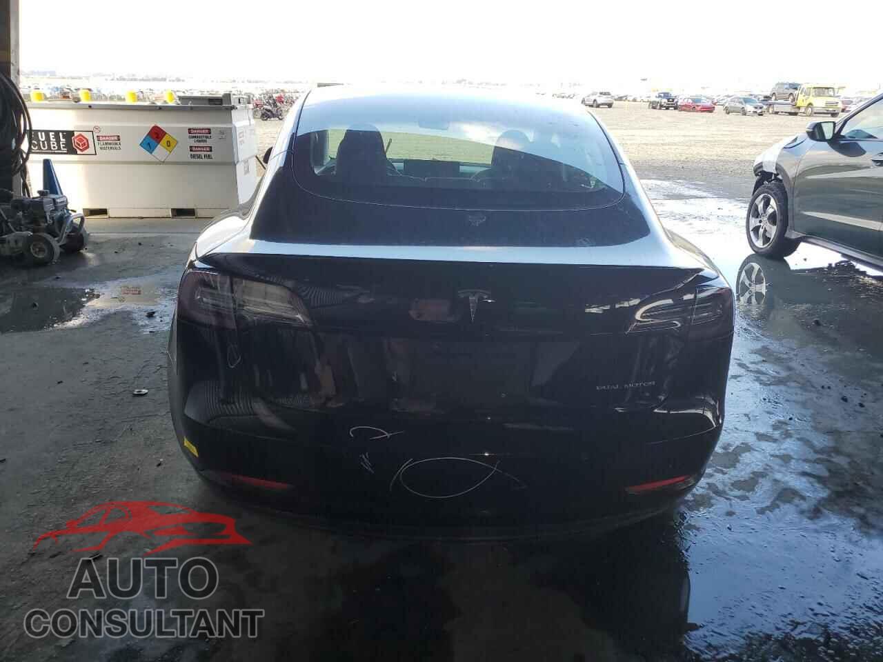 TESLA MODEL 3 2021 - 5YJ3E1EB0MF877206