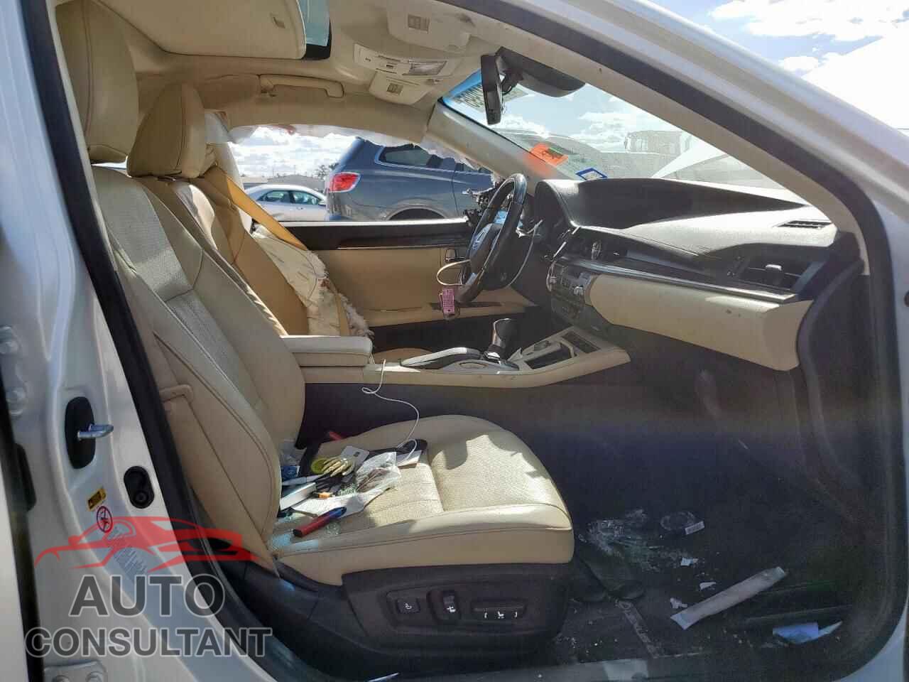 LEXUS ES350 2016 - JTHBK1GG6G2243515