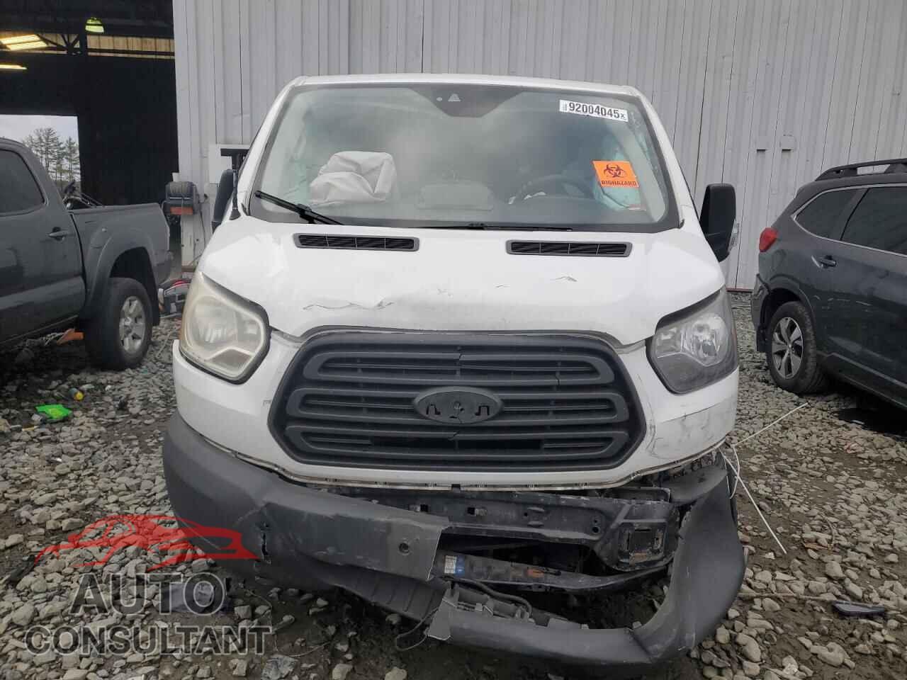 FORD TRANSIT 2017 - 1FTYR1ZM7HKA88923
