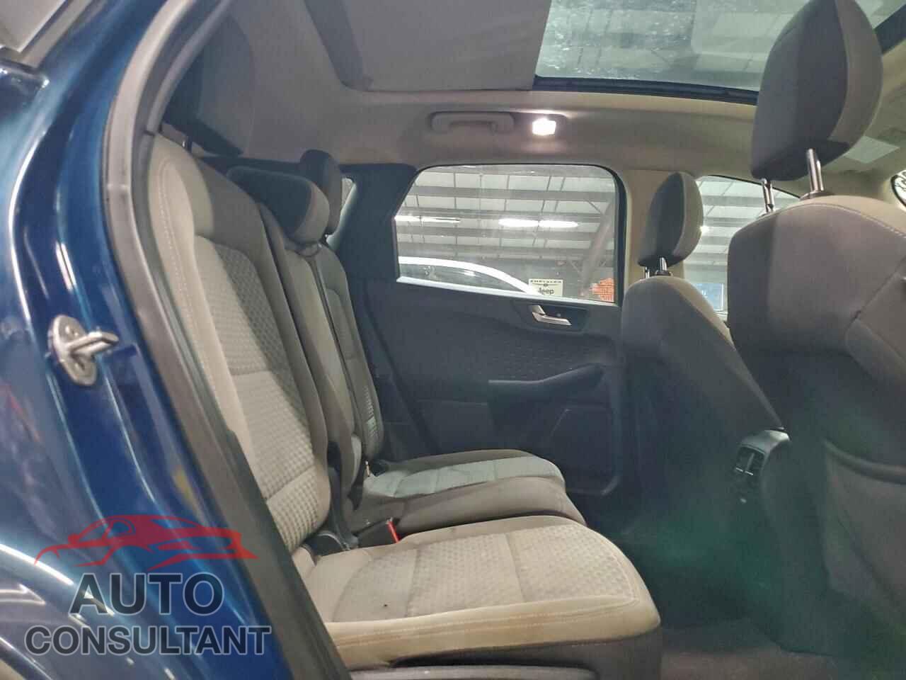 FORD ESCAPE 2020 - 1FMCU0G64LUA05559