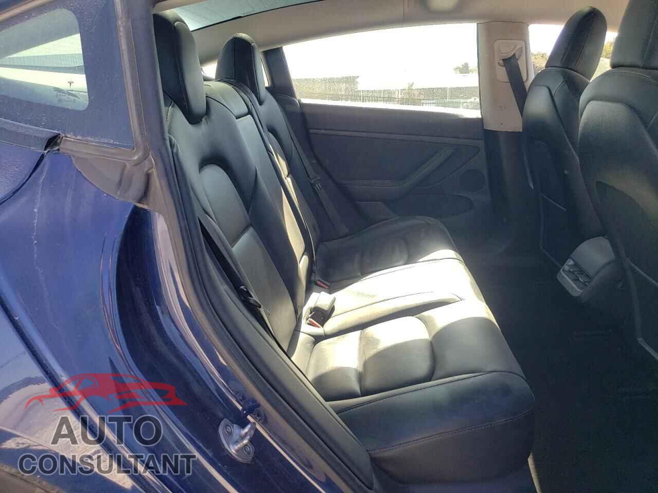 TESLA MODEL 3 2022 - 5YJ3E1EA7NF369436