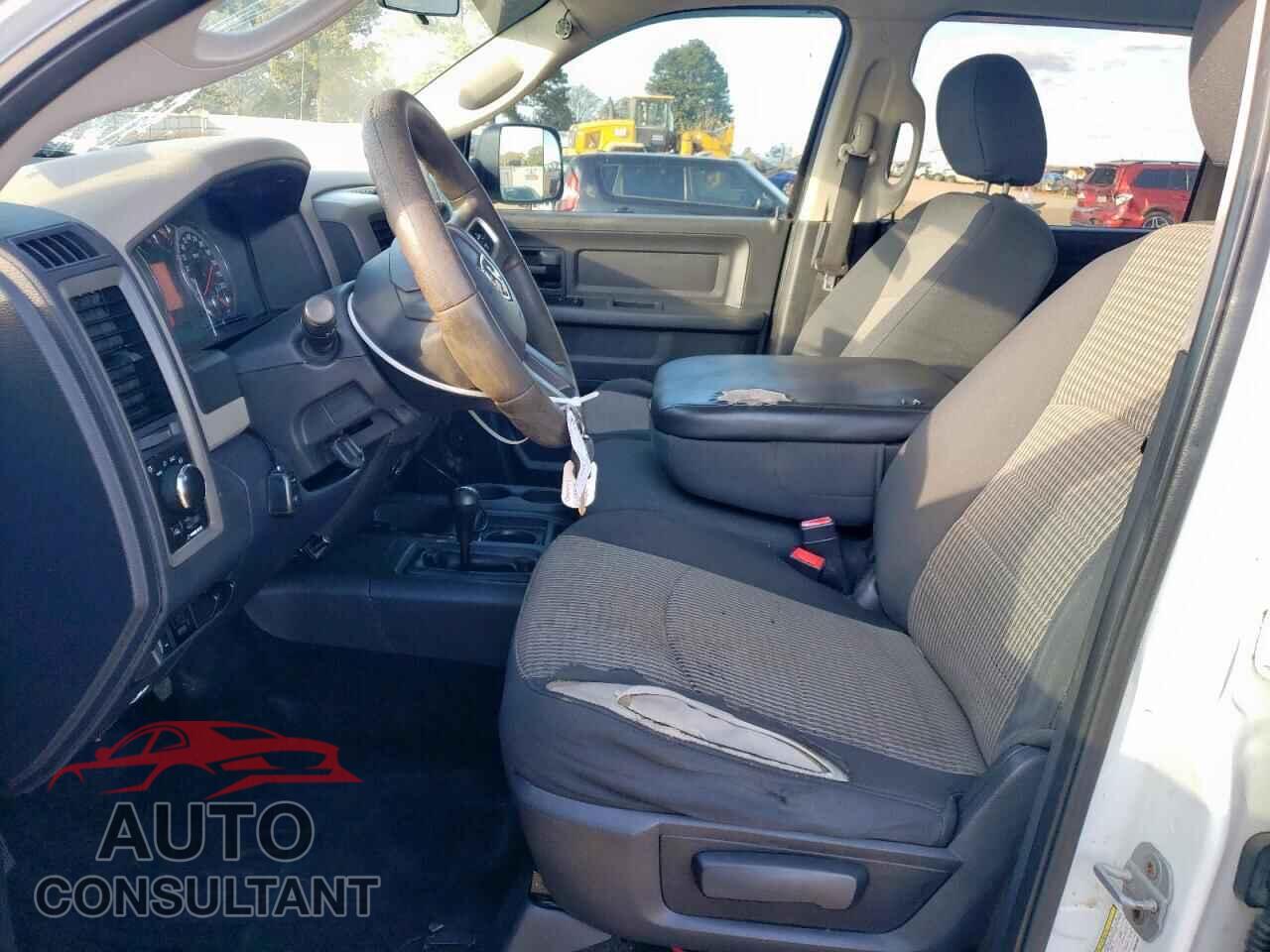 DODGE All Models 2011 - 3D7TT2CT5BG561661