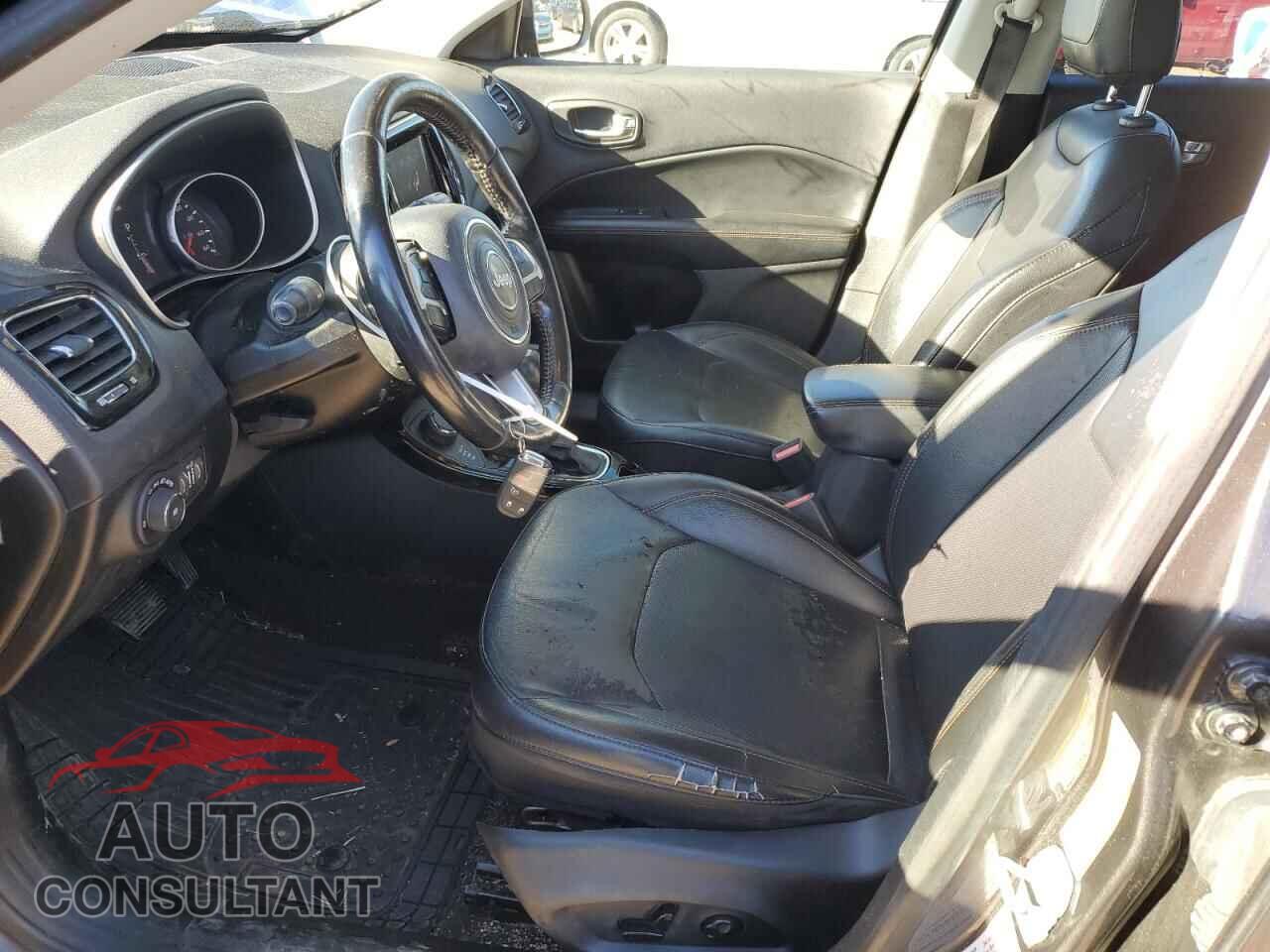 JEEP COMPASS 2019 - 3C4NJDCB3KT812079