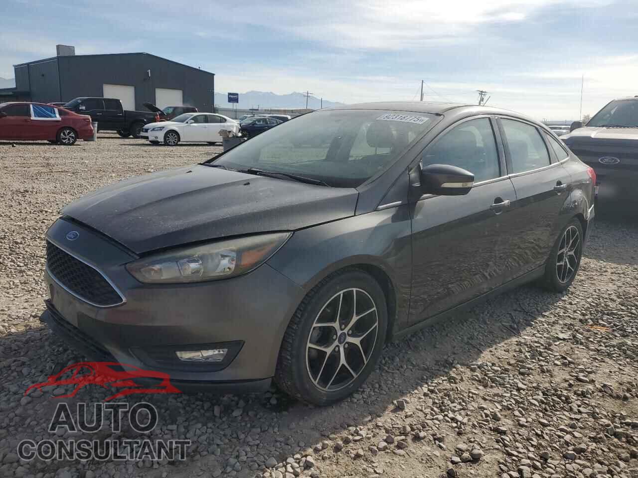 FORD FOCUS 2017 - 1FADP3H22HL214749