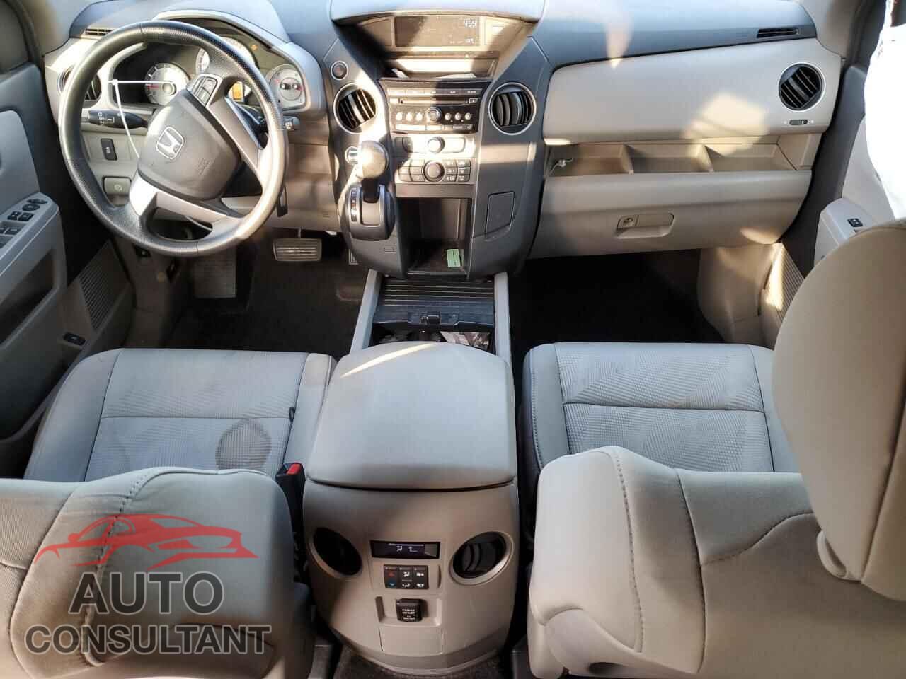 HONDA PILOT 2012 - 5FNYF4H2XCB005470