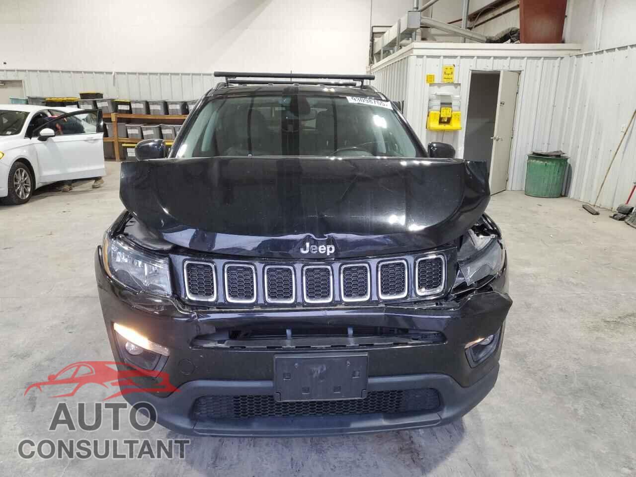 JEEP COMPASS 2019 - 3C4NJDBB0KT847129