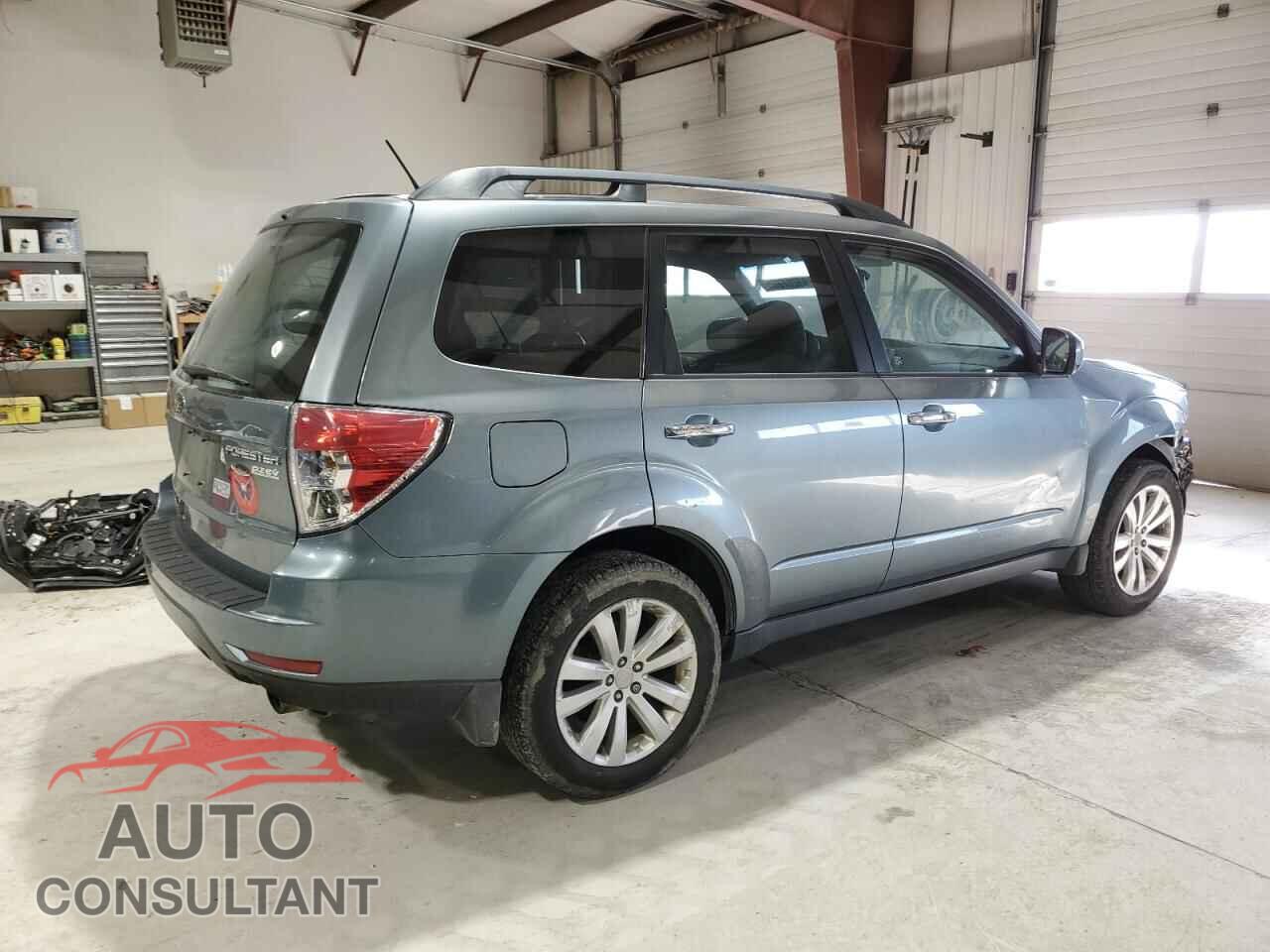 SUBARU FORESTER 2011 - JF2SHAEC8BH717665