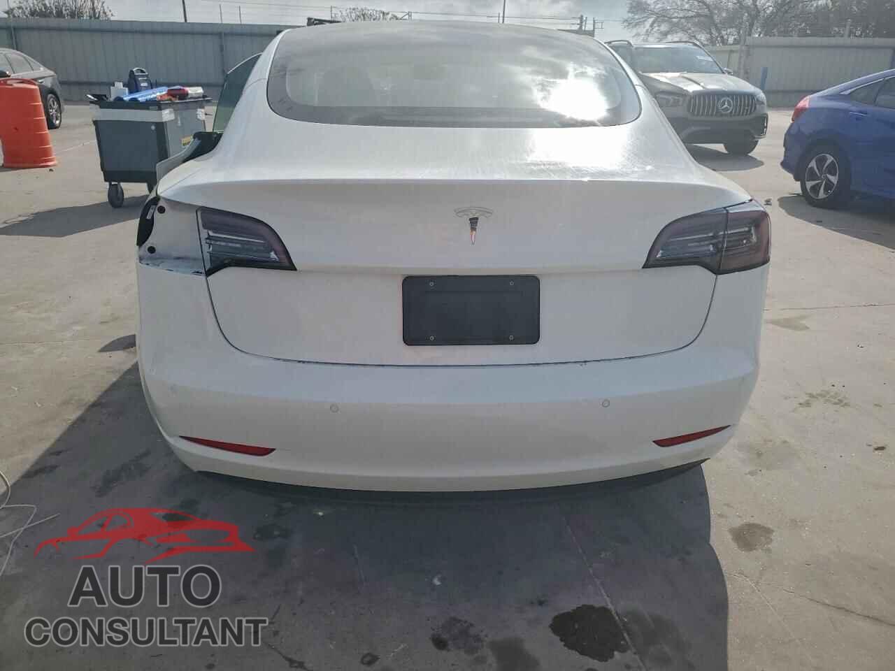 TESLA MODEL 3 2021 - 5YJ3E1EA4MF086278